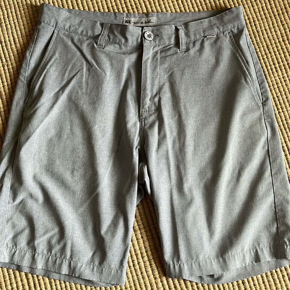 Travis Mathew wanderlust 9” shorts.